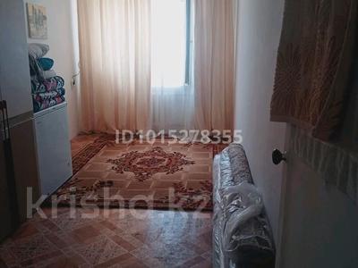 3-бөлмелі пәтер · 67 м² · 2/5 қабат, Бектурганова 17 — Универсам, бағасы: 10.5 млн ₸ в 
