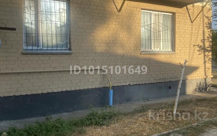 2-комнатная квартира · 42 м² · 1/4 этаж, 11 11 за 16 млн ₸ в Талдыкоргане, военный городок Улан — фото 2