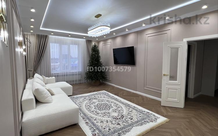 3-бөлмелі пәтер · 105.5 м² · 2/3 қабат, Коняхина, бағасы: 55 млн ₸ в Уральске — фото 2