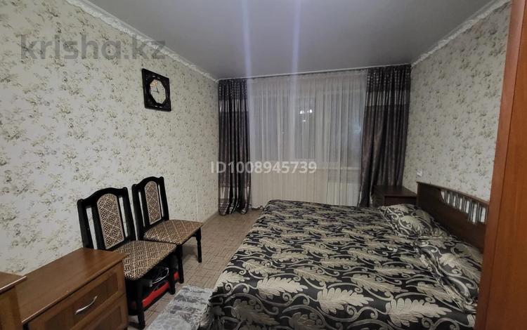 3-комнатная квартира · 67 м² · 4/5 этаж, Майкудук, 14й микрорайон 39 за 13.5 млн ₸ в Караганде, Алихана Бокейханова р-н — фото 2