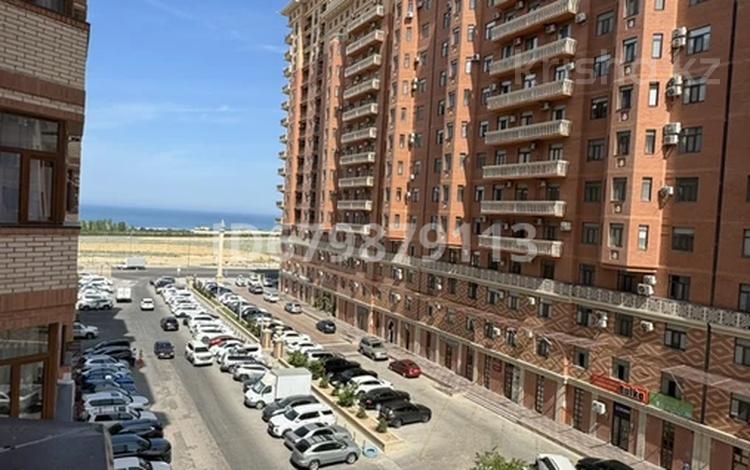 3-комнатная квартира · 135 м² · 5/12 этаж, 17-й мкр, 17 мкрн 7 за 30 000 ₸ в Актау — фото 40