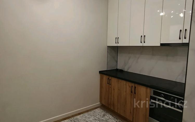 3-комнатная квартира · 64.1 м² · 1/3 этаж, мкр Акжар, Береке за 42.5 млн ₸ в Алматы, Наурызбайский р-н — фото 2