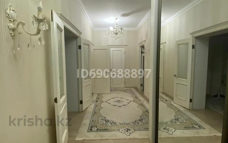 3-комнатная квартира · 93 м² · 3/9 этаж, С 409 ул 25 — Ермек Серкебаев за 55 млн ₸ в Астане, Сарыарка р-н — фото 2