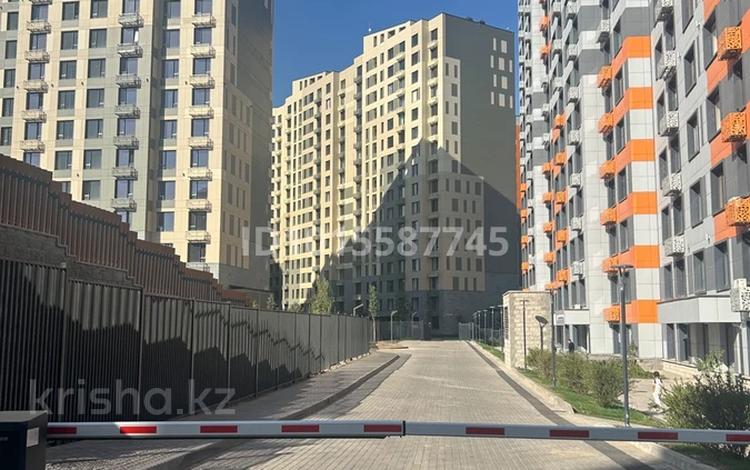 2-бөлмелі пәтер · 40.6 м² · 8/16 қабат, Каныша Сатпаева 90/55Б, бағасы: 50 млн ₸ в Алматы, Бостандыкский р-н — фото 2