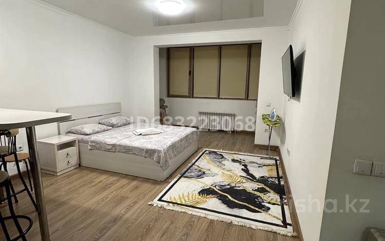 1-комнатная квартира · 40 м² · 7/10 этаж, мкр Аксай-5, Б. Момышулы 25 — Маргулана за 17 000 〒 в Алматы, Ауэзовский р-н — фото 13