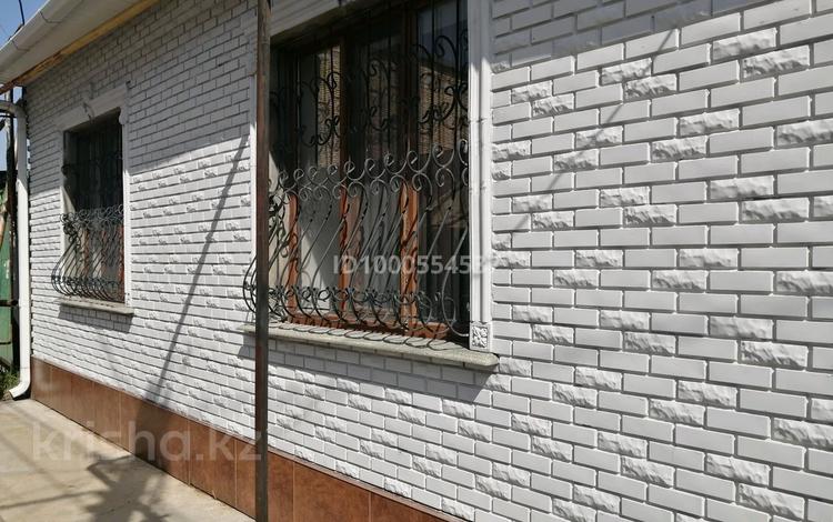 Отдельный дом · 3 комнаты · 80 м², Нурымова 85 — Туркестанская улица русская Церковь за 200 000 〒 в Шымкенте, Енбекшинский р-н — фото 2