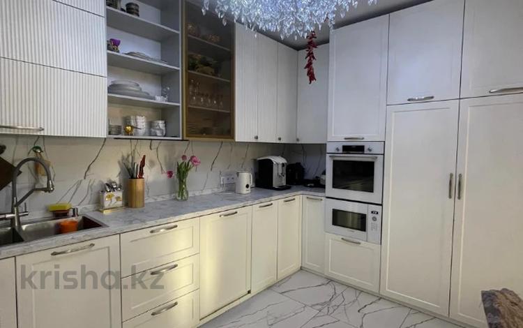 3-комнатная квартира · 120 м² · 4/15 этаж, Сатпаева за 120 млн ₸ в Алматы, Бостандыкский р-н — фото 2
