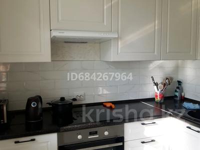 3-бөлмелі пәтер, 72 м², 4/12 қабат, Караменде би Шакаулы 7, бағасы: 30.5 млн 〒 в Астане, Сарыарка р-н