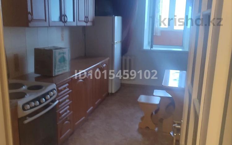 3-комнатная квартира · 68 м², Назарбаева — Рядом с Гулливером за 190 000 ₸ в Павлодаре — фото 2