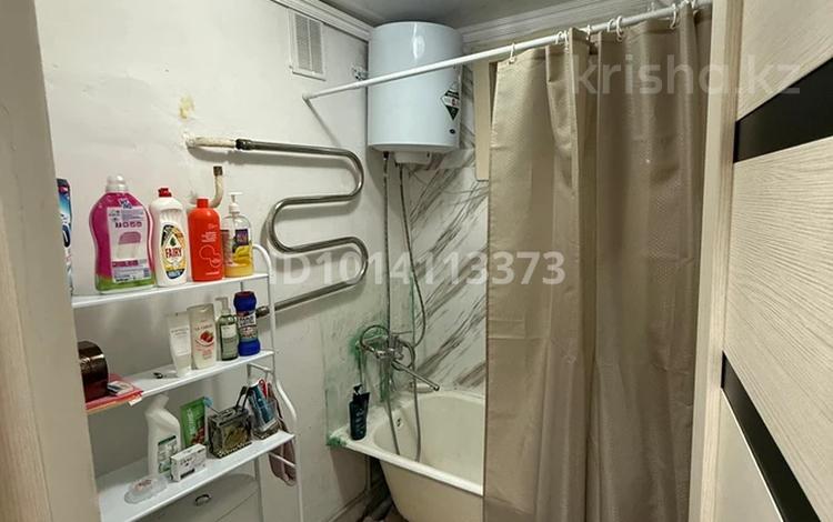 2-бөлмелі пәтер · 80 м² · 2/3 қабат, Толе би 68 — Центральный парк садик все есть рядом, бағасы: 12 млн ₸ в Кентау — фото 3