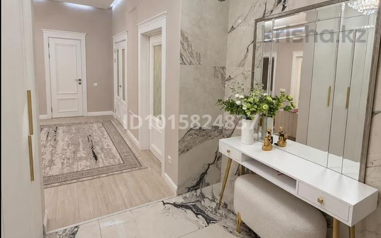 3-комнатная квартира · 144.4 м² · 8/9 этаж, Кошкарбаева 23 — Нурмугамбетова за 75 млн ₸ в Астане, Алматы р-н — фото 2