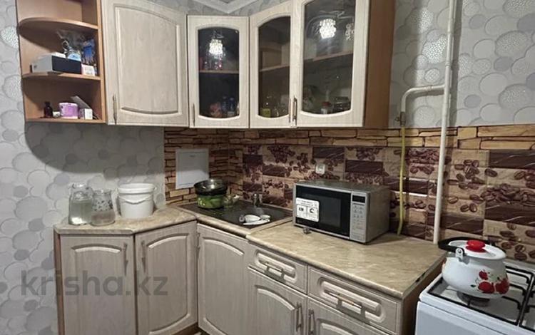 1-бөлмелі пәтер · 35 м² · 4/5 қабат, 27-й мкр 75, бағасы: 100 000 ₸ в Актау — фото 2