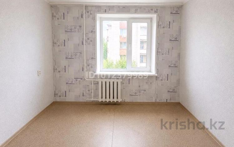3-комнатная квартира · 62 м² · 4/5 этаж, ул. Сыбага 88/1 за 10.5 млн ₸ в Уральске — фото 8