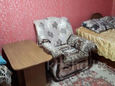 1-бөлмелі пәтер · 45 м² · 1/5 қабат, Назарбаева 29 — Квартира проспект Назарбаева 29 рядом с подъземным переходом., бағасы: 6 000 ₸ в Усть-Каменогорске, Ульбинский