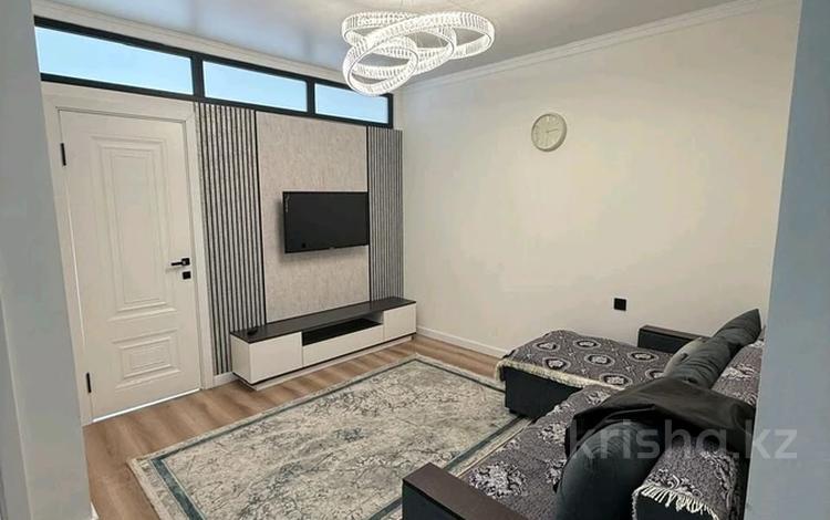 1-комнатная квартира · 45 м² · 8/13 этаж, Есенова 160/3 за 16 000 ₸ в Алматы, Жетысуский р-н — фото 2