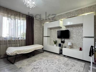 2-бөлмелі пәтер · 42 м² · 9/10 қабат, мкр Аксай-5, бағасы: 31 млн ₸ в Алматы, Ауэзовский р-н