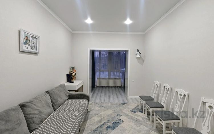 3-бөлмелі пәтер · 99.4 м² · 1/5 қабат, Назарбаева, бағасы: 58 млн ₸ в Петропавловске — фото 2