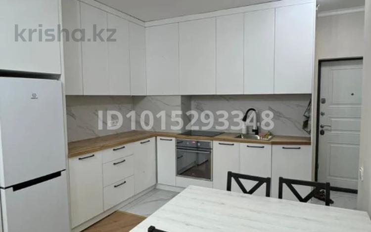 1-комнатная квартира · 40 м² · 9/13 этаж, Есенова 160/3 за 280 000 ₸ в Алматы — фото 2