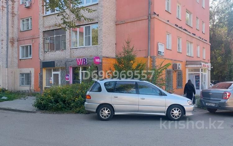 Офисы, магазины и бутики, общепит, салоны красоты · 72 м² за 39 млн 〒 в Усть-Каменогорске, Ульбинский — фото 2