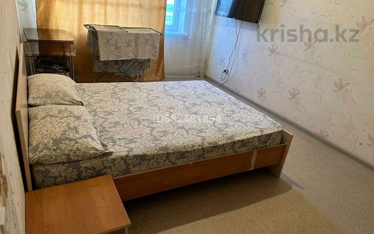 1-комнатная квартира, 30 м², 3/9 этаж посуточно, Камзина 74 за 7 000 〒 в Павлодаре — фото 7