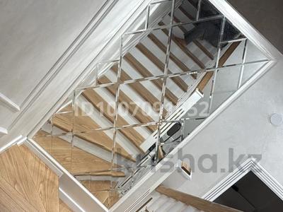 Отдельный дом · 5 комнат · 196 м² · 4 сот., 11-й квартал 124 — 3 коше за 60 млн ₸ в Коксай (пути Ильича)
