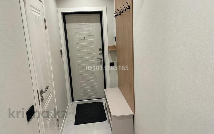 1-бөлмелі пәтер · 34 м² · 2/9 қабат, Варламова — Толе би, бағасы: 250 000 ₸ в Алматы, Алмалинский р-н — фото 2
