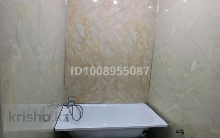 2-бөлмелі пәтер · 73 м² · 10/10 қабат, мкр Жана Орда 2/1, бағасы: 200 000 ₸ в Уральске — фото 2