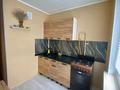 3-бөлмелі пәтер · 48.1 м² · 5/5 қабат, Абая 86, бағасы: 16 млн ₸ в Уральске, мкр Школьник — фото 2