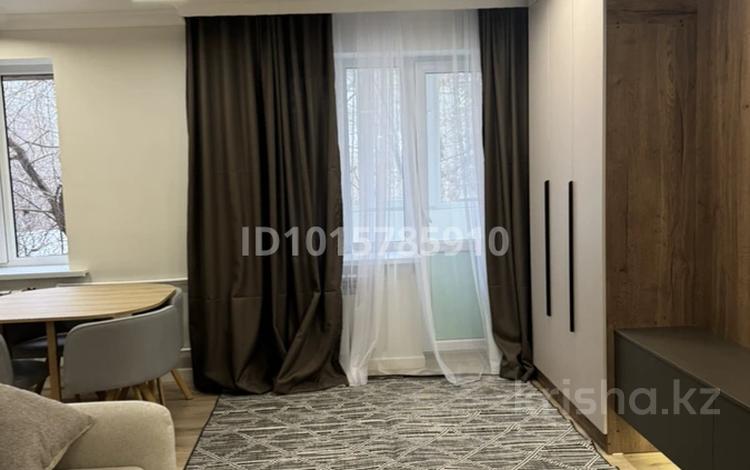 2-бөлмелі пәтер · 42 м² · 3/4 қабат, Казыбек би 68, бағасы: 38 млн ₸ в Алматы, Алмалинский р-н — фото 2