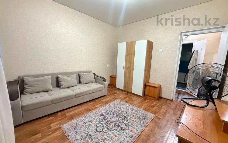 1-комнатная квартира · 36 м² · 3/5 этаж, мкр Айнабулак-4 178 за 200 000 ₸ в Алматы, Жетысуский р-н — фото 2