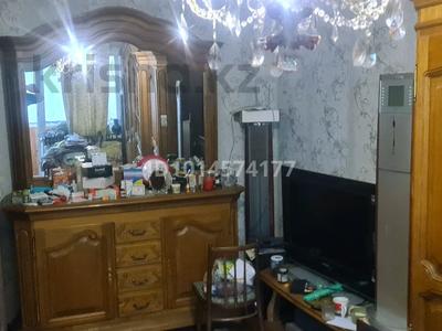 2-бөлмелі пәтер · 46.9 м² · 2/5 қабат, пр сатпаева 28, бағасы: 23 млн ₸ в Усть-Каменогорске