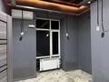 Магазины и бутики, общепит, салоны красоты, медцентры и аптеки, образование, развлечения, конференц-залы, кабинеты и рабочие места · 107 м² за 700 000 ₸ в Караганде, Казыбек би р-н — фото 8
