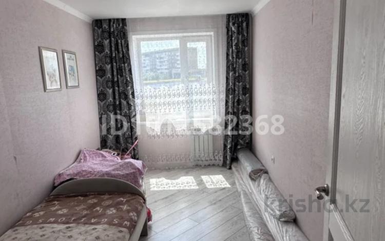 3-бөлмелі пәтер · 64 м² · 4/5 қабат, Машхур Жусупа 77, бағасы: 26 млн ₸ в Экибастузе — фото 2