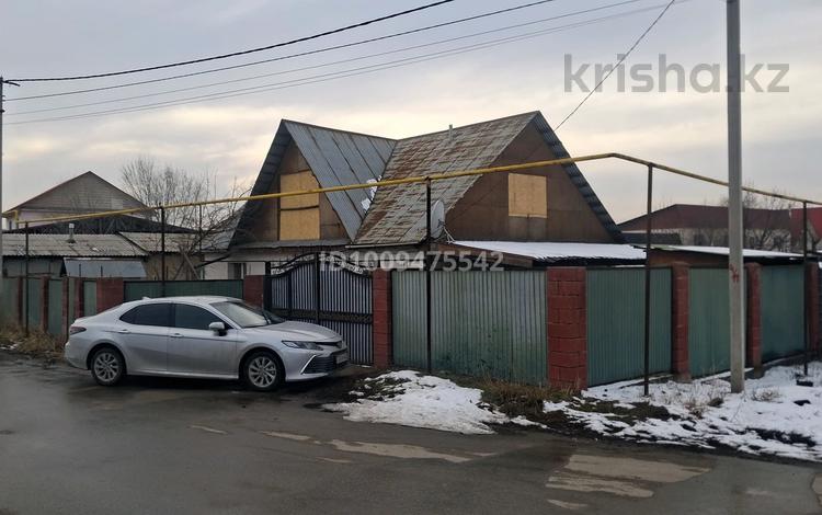Часть дома · 6 комнат · 195 м² · 8 сот., мкр Калкаман-2, Толе Би 315/24 за 85 млн ₸ в Алматы, Наурызбайский р-н — фото 2