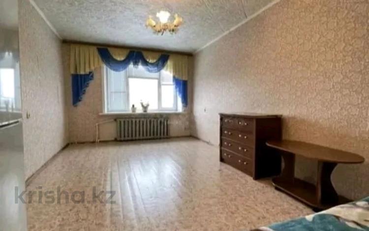 3-комнатная квартира, 57.3 м², 5/5 этаж, айталиева за 11 млн 〒 в Уральске — фото 2