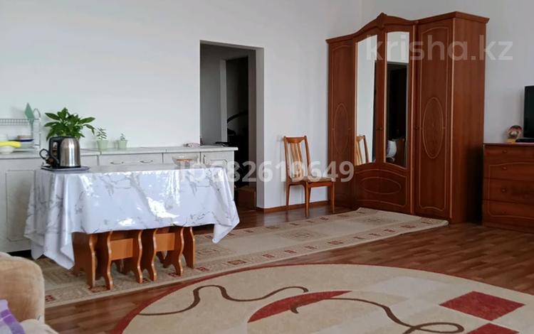 1-бөлмелі пәтер · 49 м² · 3/4 қабат, Машиностроителей 12, бағасы: 12 млн ₸ в Усть-Каменогорске — фото 6