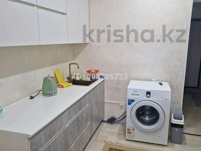 1-комнатная квартира · 40 м², 32А мкр 22дом за 8 000 ₸ в Актау