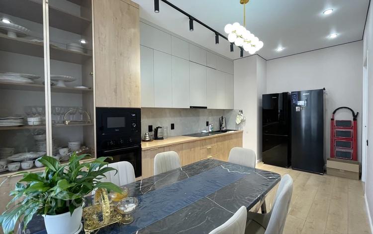 4-комнатная квартира · 110 м² · 7/18 этаж, Е-36 9 — СВЕЖИЙ РЕМОНТ!!! за 76 млн ₸ в Астане, Нура р-н — фото 28