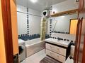 2-комнатная квартира · 74 м² · 4/8 этаж, Бактыгерея Кулманова 1а за 300 000 ₸ в Атырау — фото 9