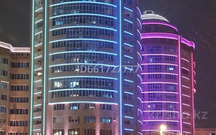2-комнатная квартира · 74 м² · 4/8 этаж, Бактыгерея Кулманова 1а за 300 000 ₸ в Атырау — фото 5