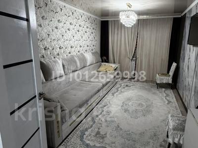 3-комнатная квартира · 65.7 м² · 9/9 этаж, Майкудук, 16й микрорайон 12 — 76школа рядом за 14.9 млн ₸ в Караганде, Алихана Бокейханова р-н