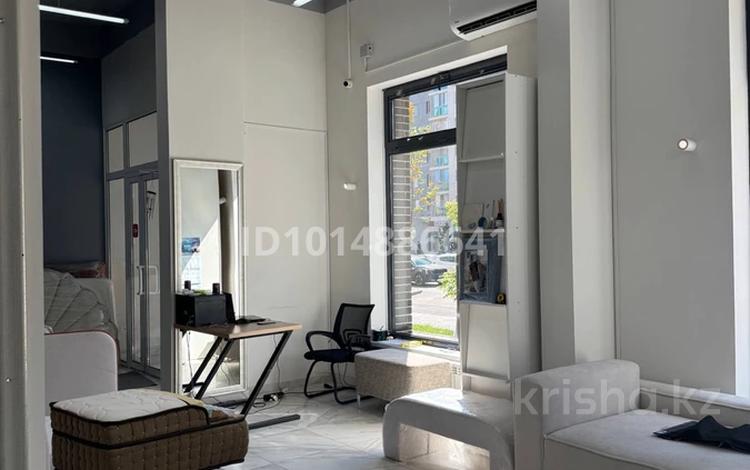 Еркін, дүкендер мен бутиктер · 32.5 м², бағасы: 422 500 ₸ в Астане, Нура р-н — фото 2