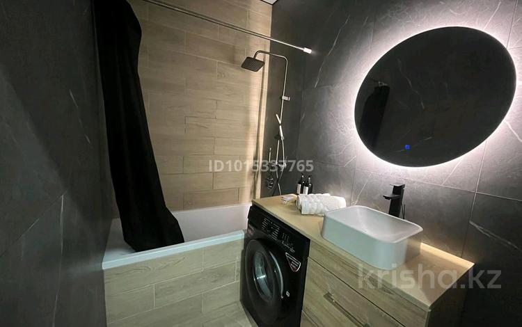1-комнатная квартира · 42 м² · 7/16 этаж, Каныша Сатпаева 53/3 за 18 000 ₸ в Усть-Каменогорске — фото 2