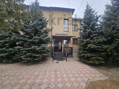 Жеке үй · 7 бөлме · 504 м² · 18 сот., мкр Кунгей, бағасы: 240 млн 〒 в Караганде, Казыбек би р-н