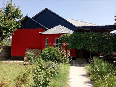 Отдельный дом · 5 комнат · 180 м² · 8 сот., мкр Жидели қосағаш 1 — Тел номер :87713169868 Алаш базарға5 10 минутда жетесіз автобуспен 5 болмелі үй за 45 млн 〒 в Шымкенте, Абайский р-н