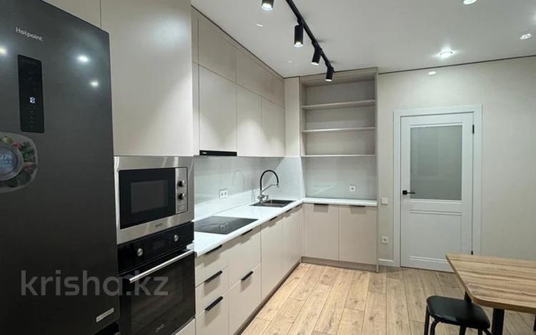 3-комнатная квартира · 100 м² · 3/25 этаж, Тауелсиздик 25 за 55 млн ₸ в Астане, Алматы р-н — фото 2
