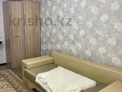 1-комнатная квартира · 35 м² · 3/9 этаж, 5микрорайон 7 — Рядом 5, 4 садик , 4 школа за 140 000 〒 в Аксае