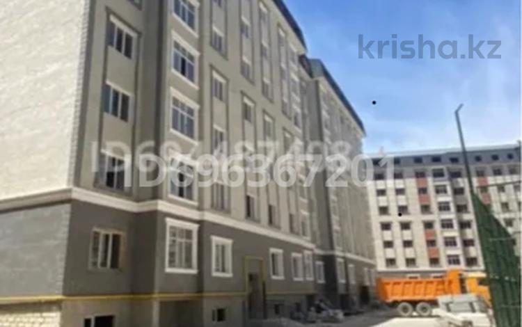 2-комнатная квартира, 75 м², 5/8 этаж, 20-й мкр 42