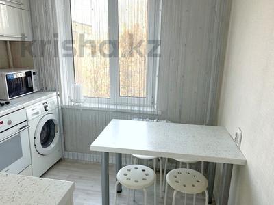 3-комнатная квартира, 62 м², 2/5 этаж, мкр Орбита-2 7 за 37 млн 〒 в Алматы, Бостандыкский р-н