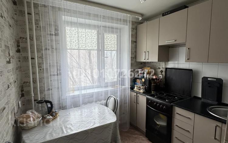 2-бөлмелі пәтер · 45.7 м² · 2/5 қабат, 2 микрорайон 19, бағасы: 6 млн ₸ в Житикаре — фото 2